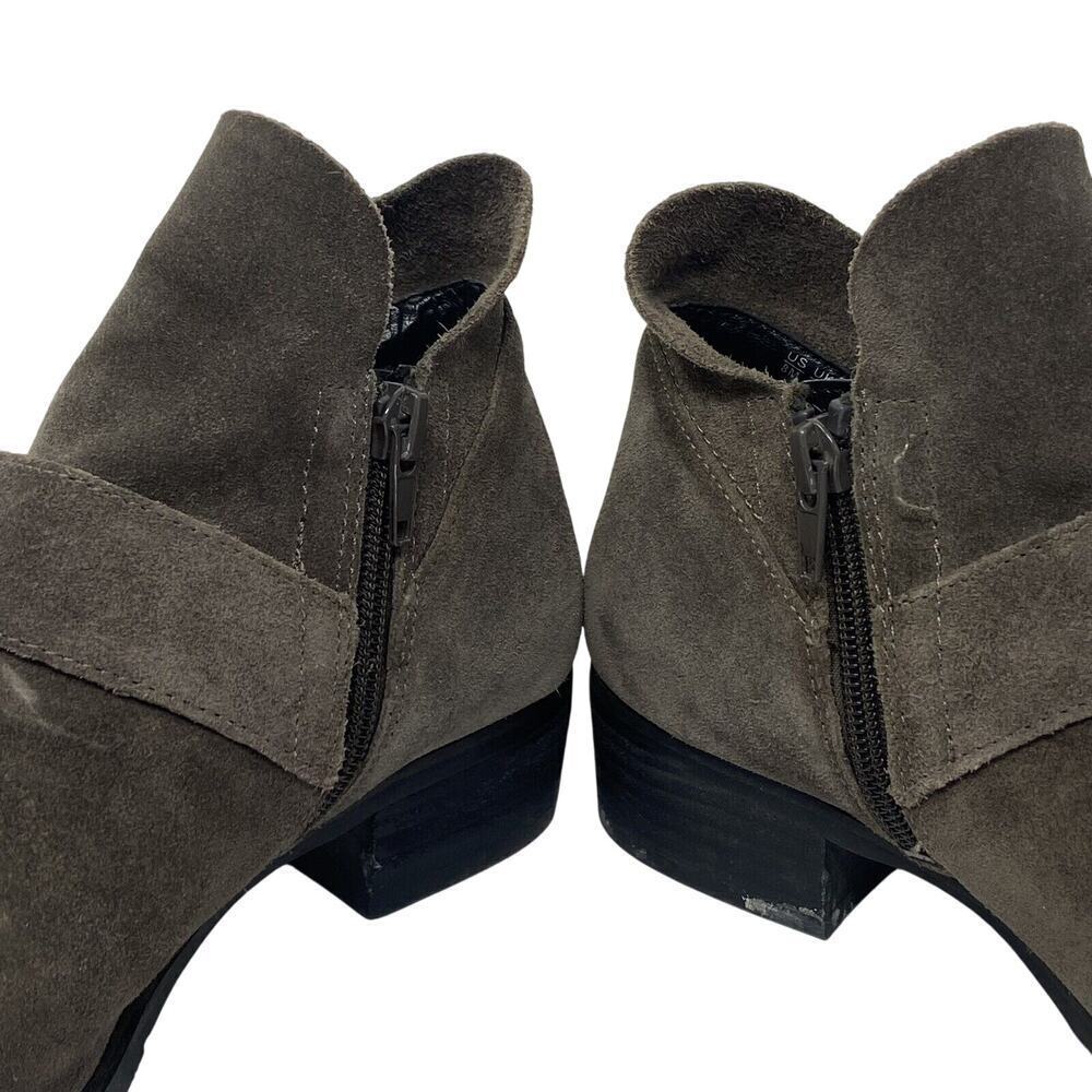 Franco Sarto Suede Buckle Ankle Booties Women’s Sz 8 Taupe Brown - Picture 3 of 6